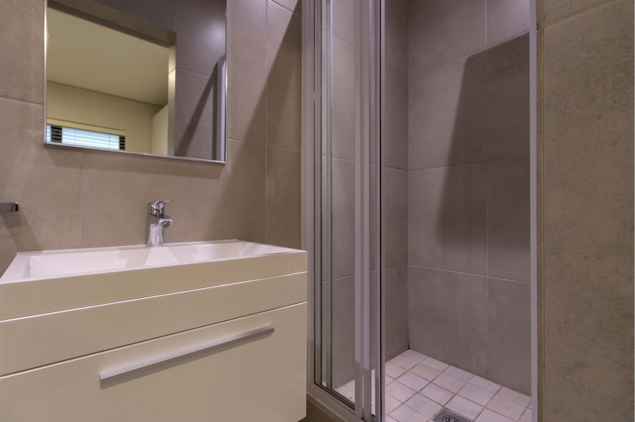To Let 1 Bedroom Property for Rent in Beachfront Western Cape